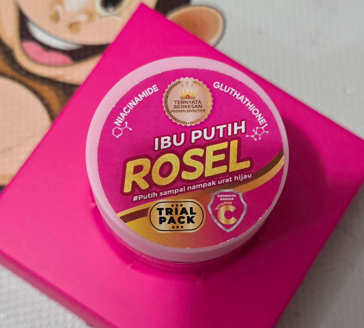 Rosel ibu putih