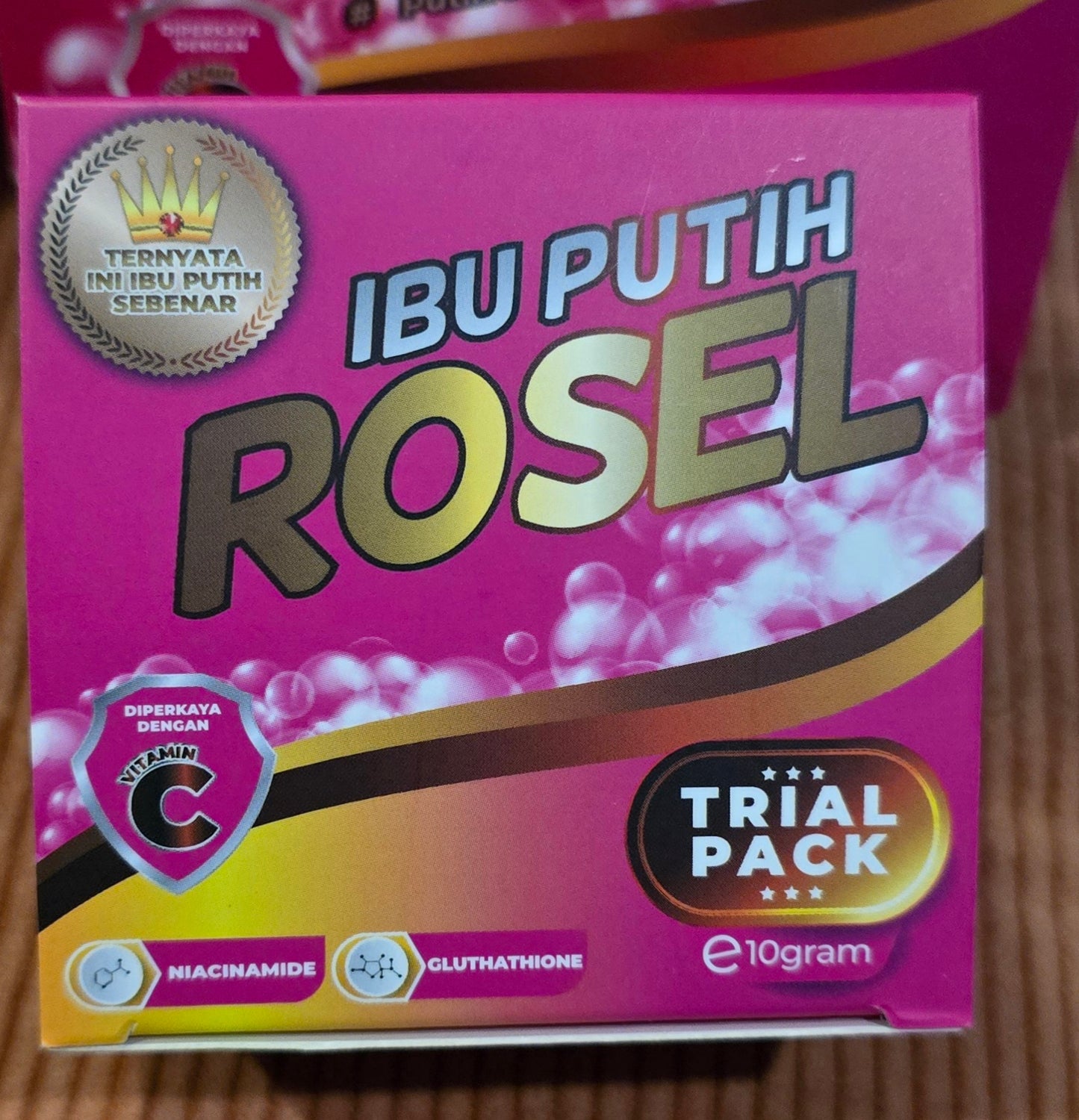 ROSEL IBU PUTIH