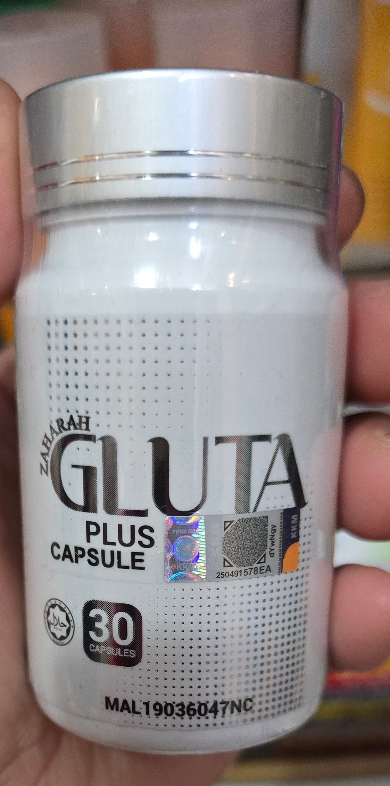 Gluta plus capsule